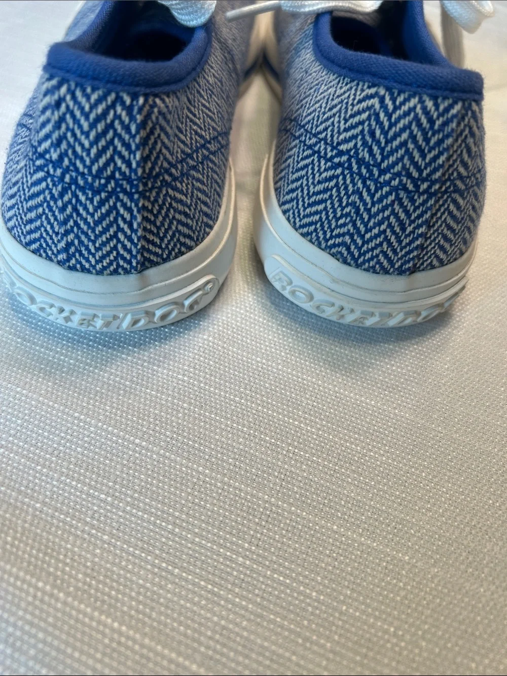 Rocket Dog Blue Herringbone Low-Top Sneakers with White Laces